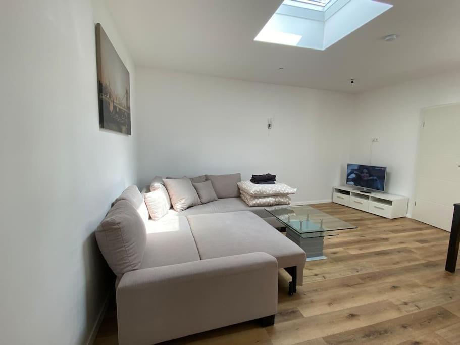 Neues Bungalow Fuer Bis Zu 4 Personen Oberhausen  Exterior foto